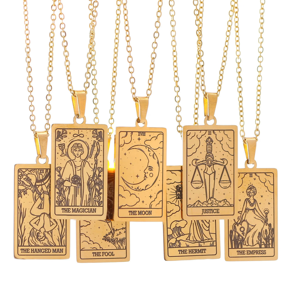 Tarot card amulet choker