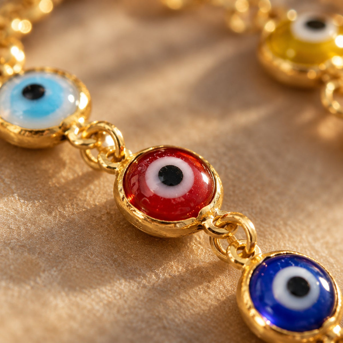 Evil Eye Chain Bracelet - close-up detail
