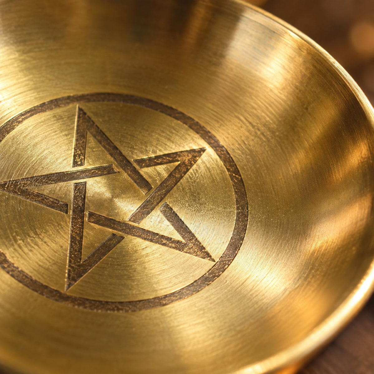 Pentagram Altar Bowl - close-up detail