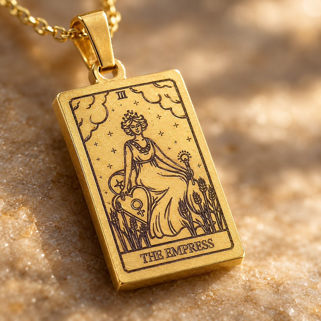 Tarot Card Amulet Choker - close-up detail